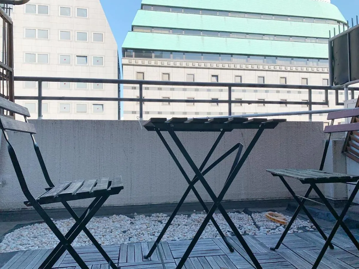 Shinjuku Center: Prime Location with Sunny Terrace Views Apartment Tokyo Japan